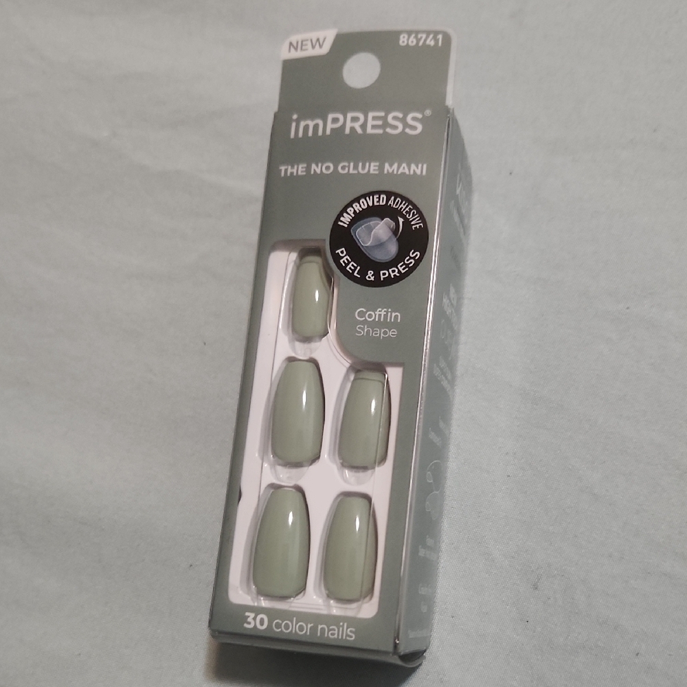 🌸3 For $18🌸 imPRESS No Glue Mani Coffin Nails - Sage Green